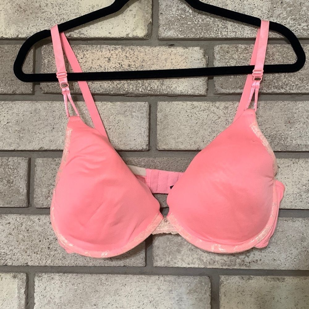 3for$20 bra has underwire 38D
